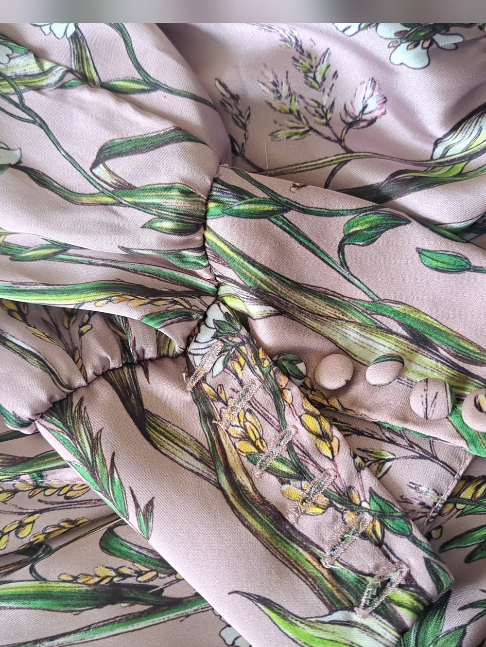 Zara Floral Satin Like Ladies Top - Picture 3 of 5